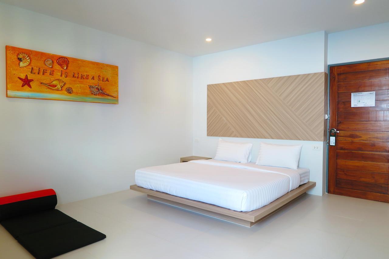 Phuket Marine Poshtel - Sha Plus Chalong Eksteriør bilde