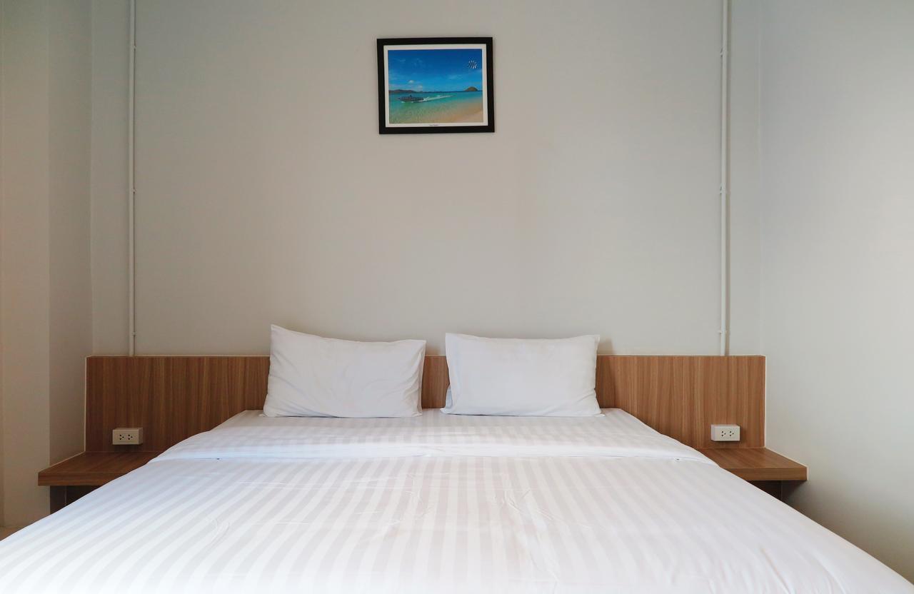 Phuket Marine Poshtel - Sha Plus Chalong Eksteriør bilde